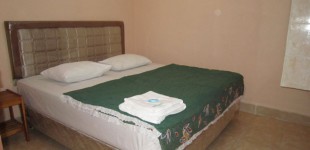 IMG_2264-Deluxe-Room