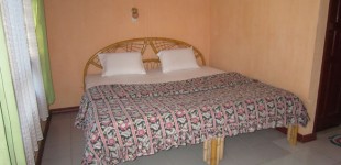 IMG_2274-Family-Room-Vanesha-Hotel