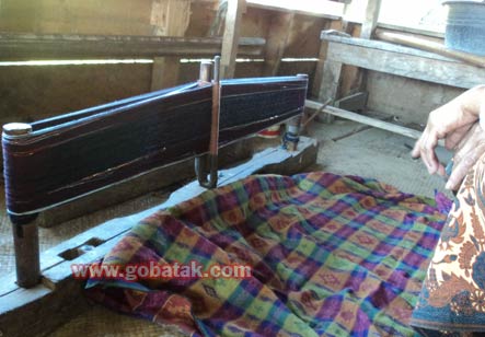 More About Batak Weaving
