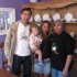 gobatak-fans-in-england-04