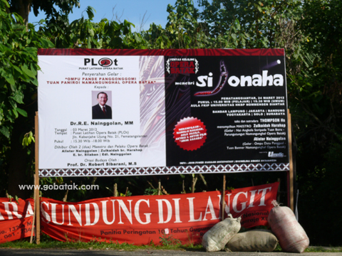 Pusat-Latihan-Opera-Batak---pemberian-gelar---mencari-si-jonaha spanduk Pusat Latihan Opera Batak pemberian gelar & mencari si jonaha