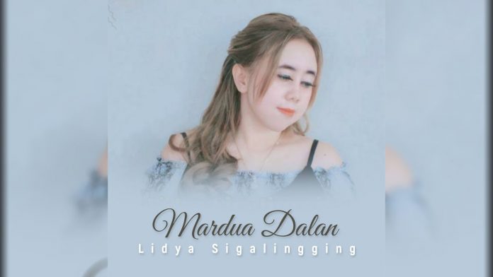 mardua holong lagu batak